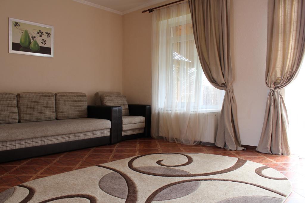 Panorama Townhouse Apartment Поляна Екстериор снимка