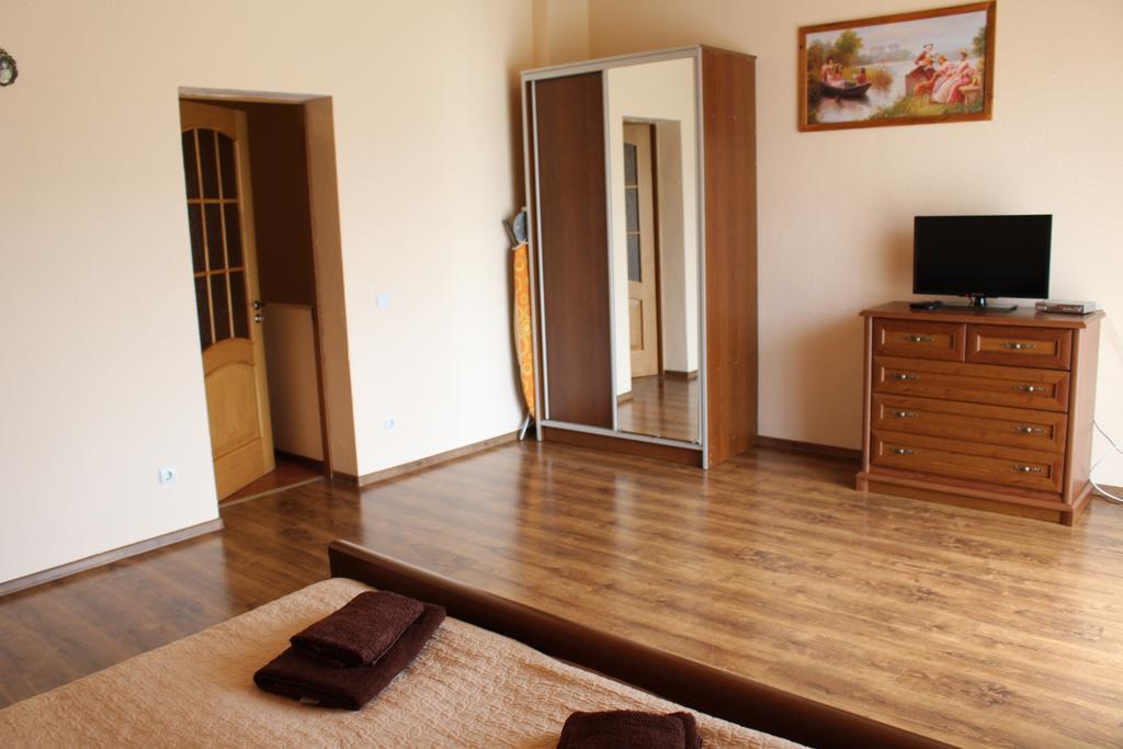 Panorama Townhouse Apartment Поляна Екстериор снимка